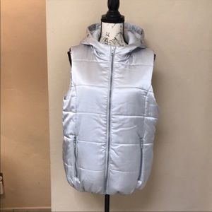 LIZ CLAIBORNE VEST With Hoodie Size XL